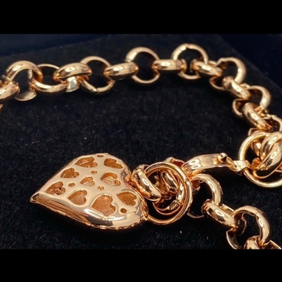 Rose Gold Plated Initial Heart Charm Bracelet (F,G) - Picture 5 of 5